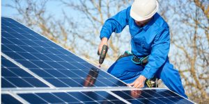 Installation Maintenance Panneaux Solaires Photovoltaïques à Guerny